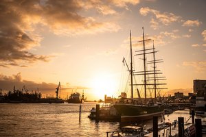 Foto: Blick auf den Hamburger Hafen
