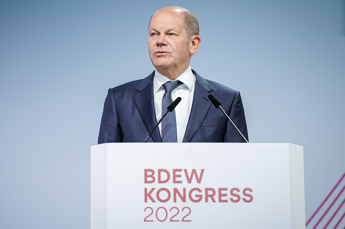 Foto: Olaf Scholz redet anlässlich des BDEW-Kongresses